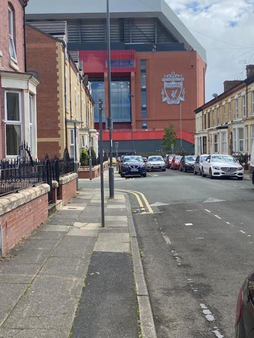 Stylish Stay Near The Stadium Walk To The Action Liverpool Exterior foto